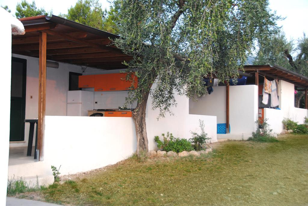 Willa Leonardo Casa Vacanze Mattinata Pokój zdjęcie