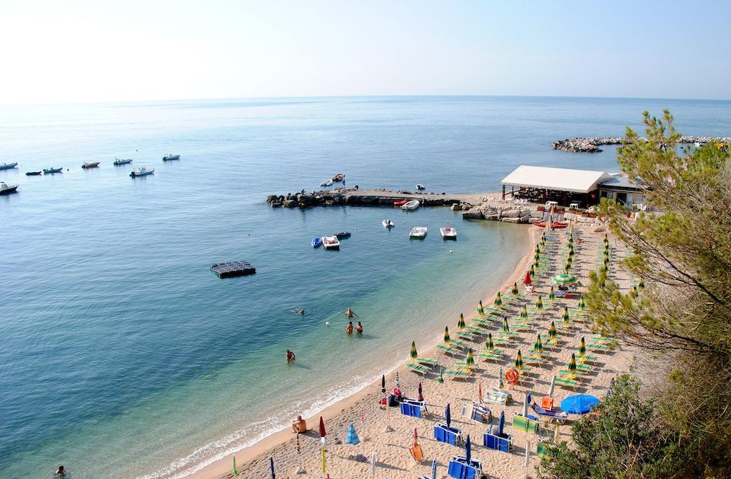 Willa Leonardo Casa Vacanze Mattinata Zewnętrze zdjęcie